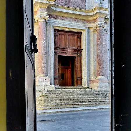 Lägenhet New Era - Duomo Di Centro Storico