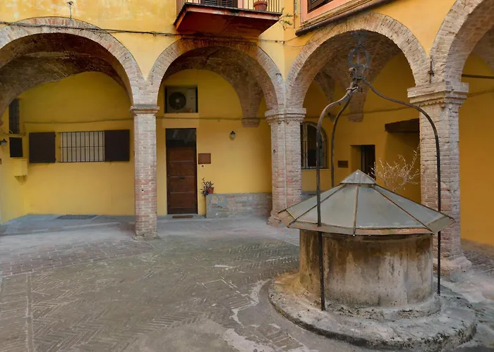 New Era - Duomo Di Centro Storico * Perugia