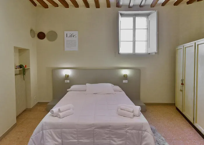 New Era - Duomo Di Centro Storico Pérouse